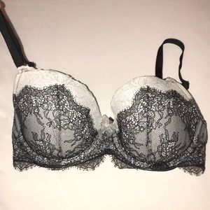 VS Black & White Lace Dream Angels Lined Demi
